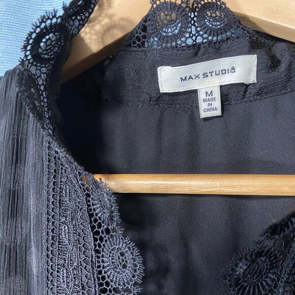 3/4 length tiered lined lace trim Peasant Girl Black Dress, Medium	M - Picture 3 of 6